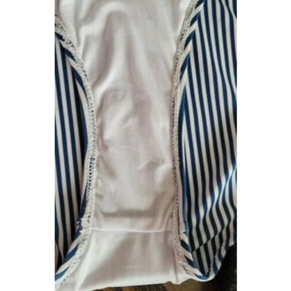 NWT Cupshe Large one piece swimsuit Blue poka dot stripe, adjustable vacation - Picture 10 of 10